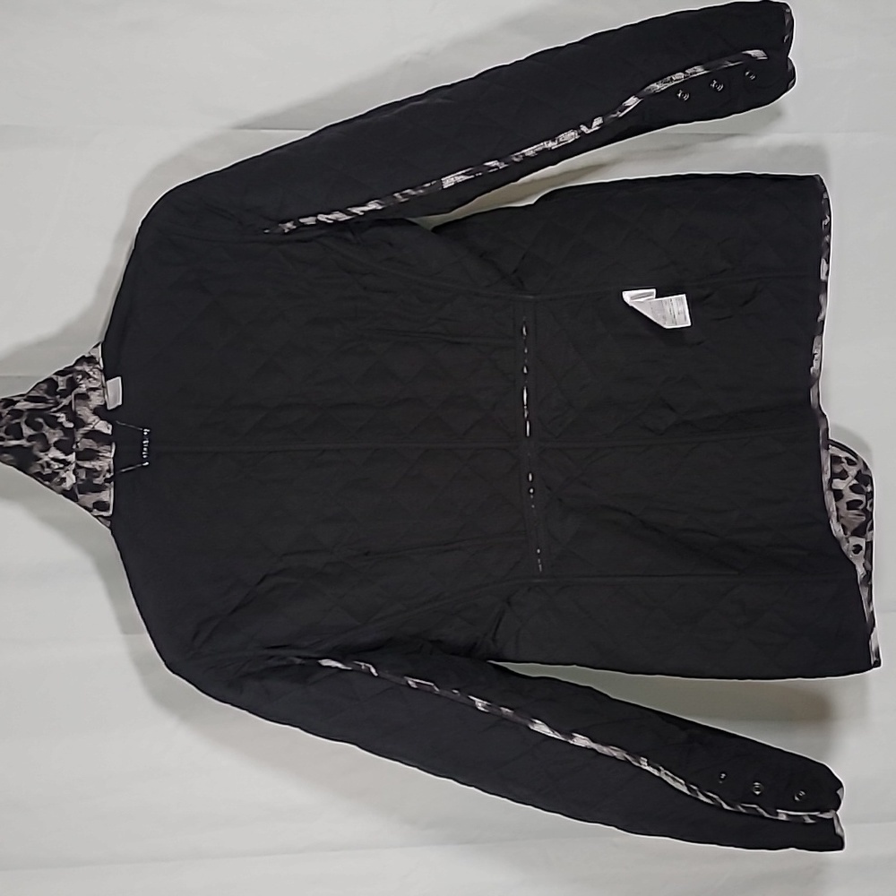 Chico's Size 0 Quilted Snow Leopard Jacket Black Animal Print Winter - Picture 6 of 9